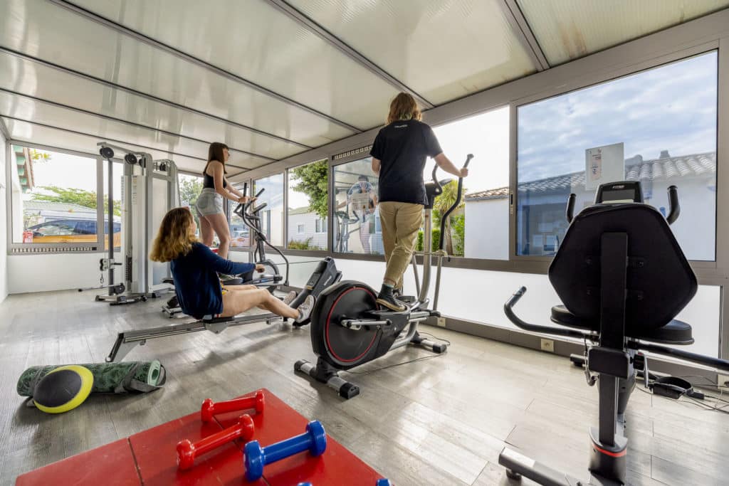 salle de sport, camping le COMORAN à ARS EN RE